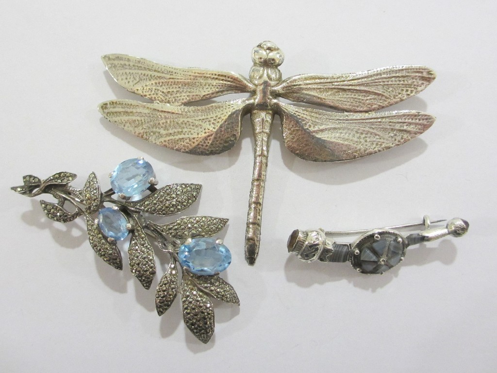 Appraisal: Lot comprising a silver marcasite and blue stone set spray