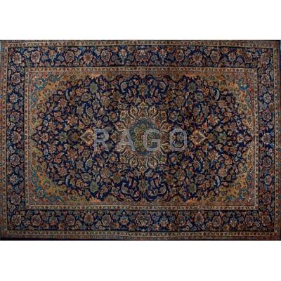 Appraisal: HAND-TIED ORIENTAL RUG All over floral design with central medallion