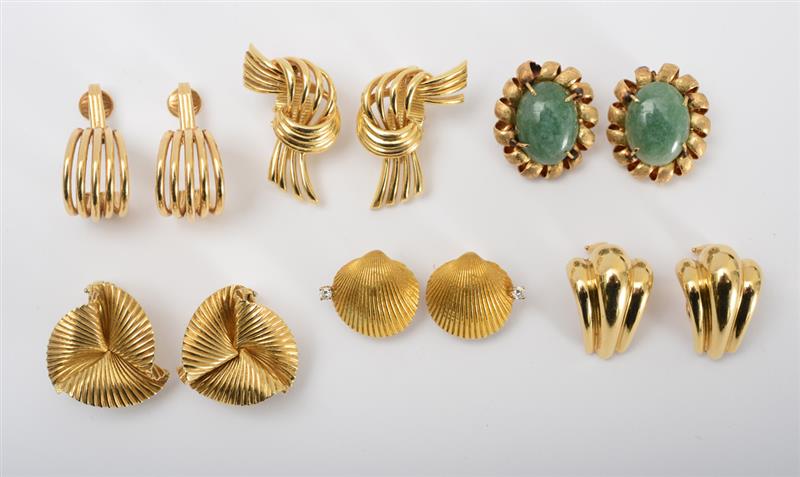 Appraisal: SIX PAIRS OF K GOLD EARCLIPS Designed as shells knots