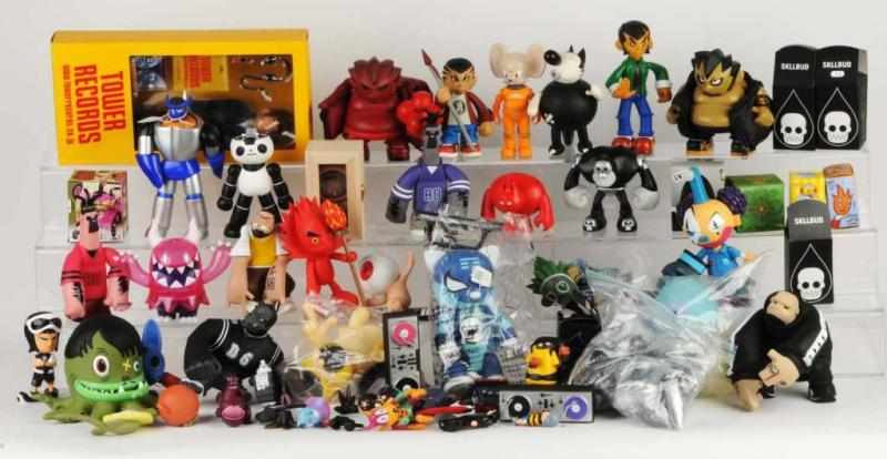 Appraisal: Large Lot of Designer Vinyl Figures Description Designer vinyl by