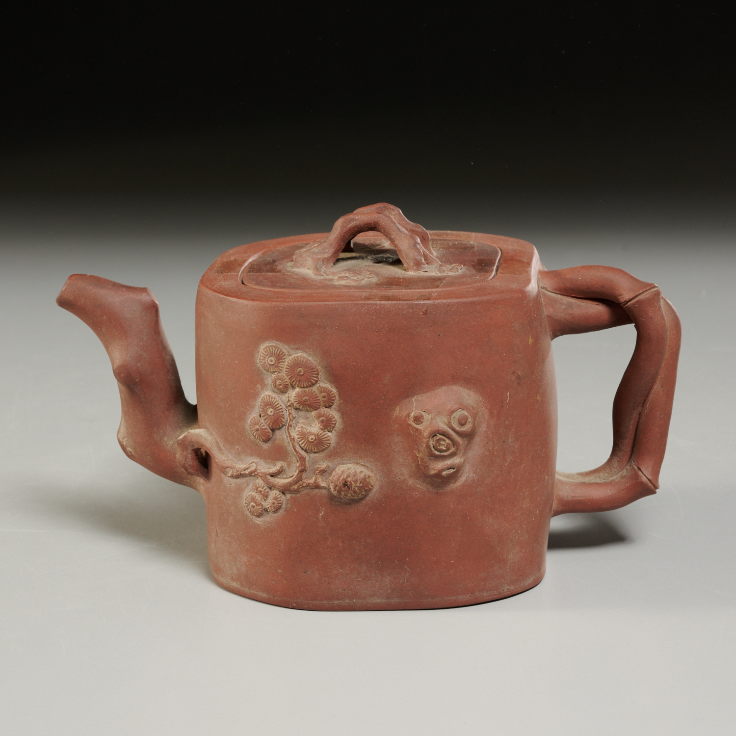 Appraisal: MARK OF TIAN QUAN YIXING TEAPOT Late Qing Dynasty th