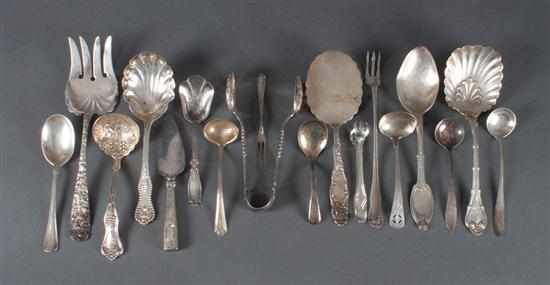 Appraisal: Assorted American sterling silver serving pieces by various makers late