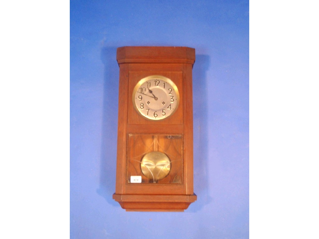 Appraisal: An early thC oak cased wall clock of eight day