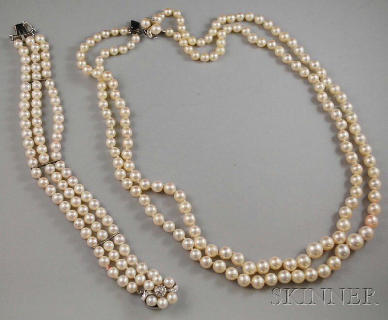 Appraisal: Two Cultured Pearl Items a double-strand graduated necklace needs to