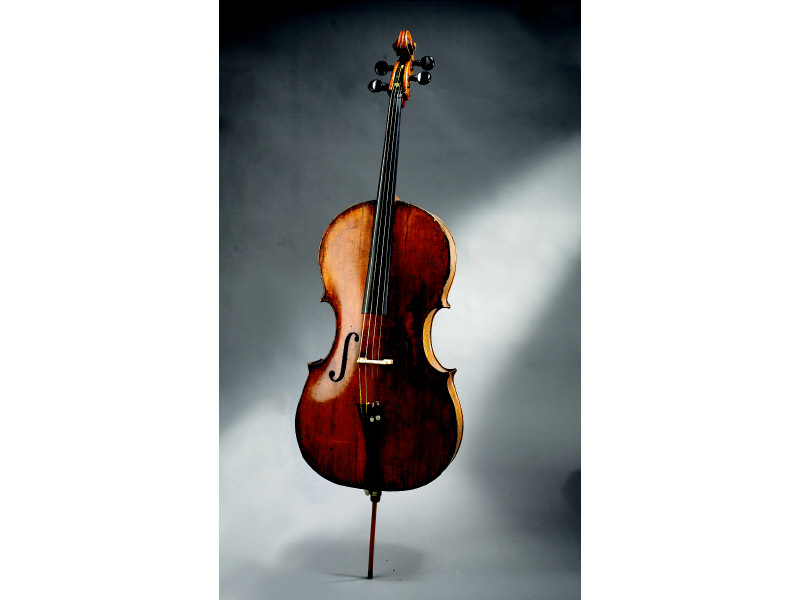 Appraisal: FINE ANTIQUE GERMAN CELLO LATE TH CENTURY Curly maple and