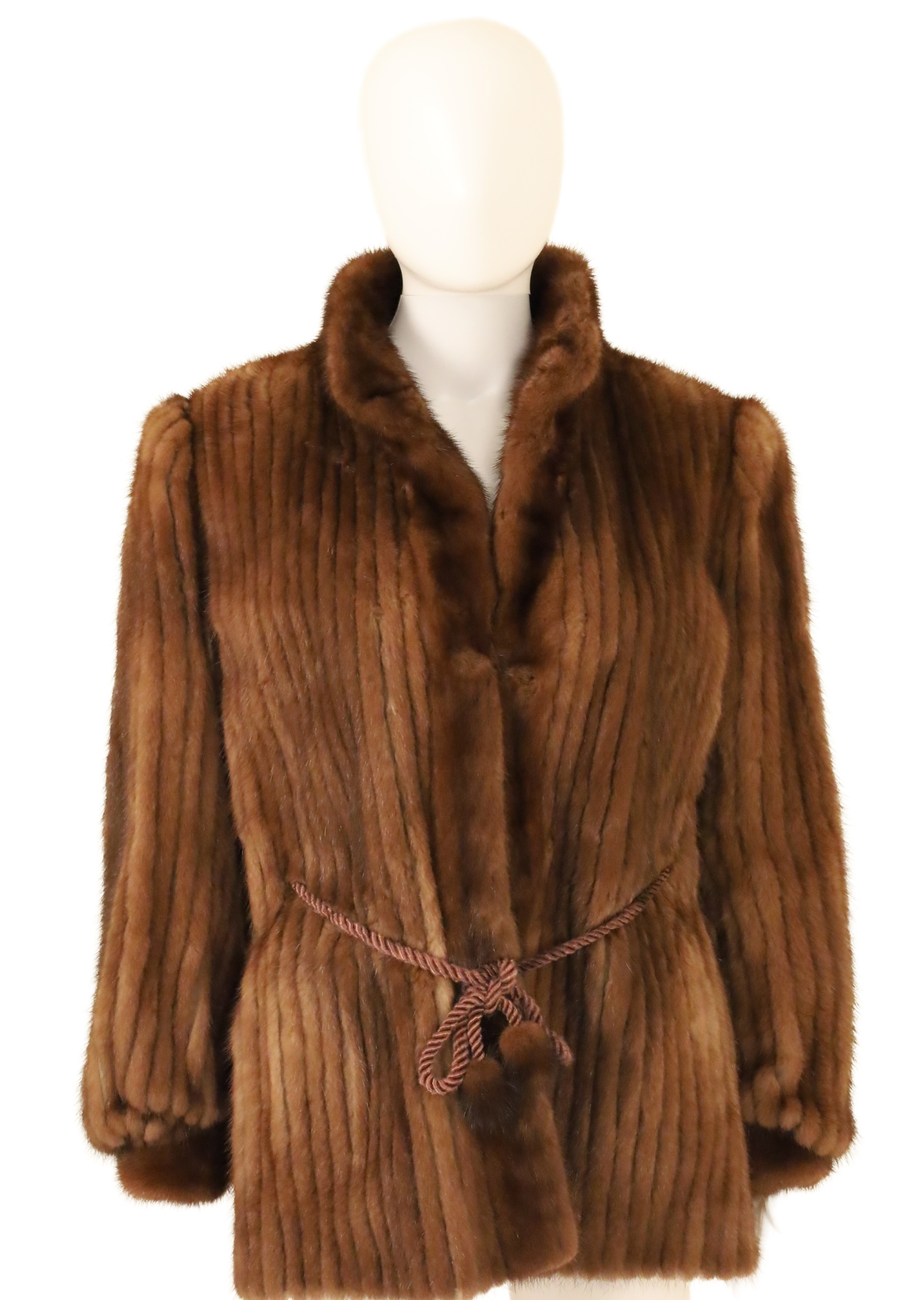 Appraisal: Ladies Natural Mink jacket with ribbed design on body having