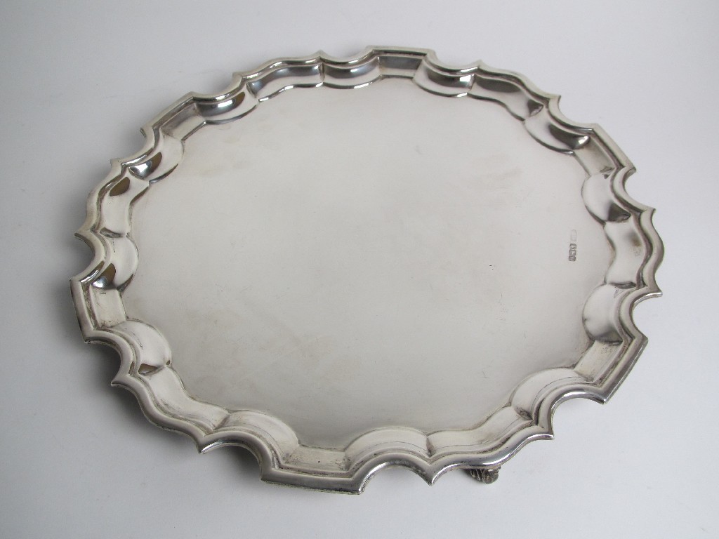 Appraisal: A silver salver of plain circular form with moulded border