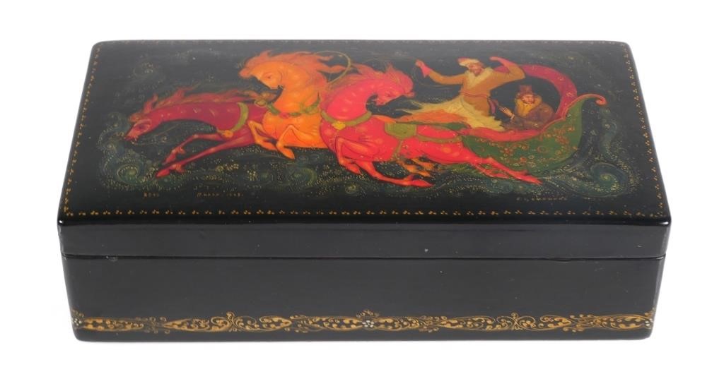 Appraisal: Palekh Russian lacquer box with troika scene Artist name Kamanina