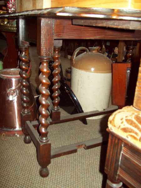 Appraisal: A 'S ENGLISH OAK BARELY TWIST GATE LEG TABLE