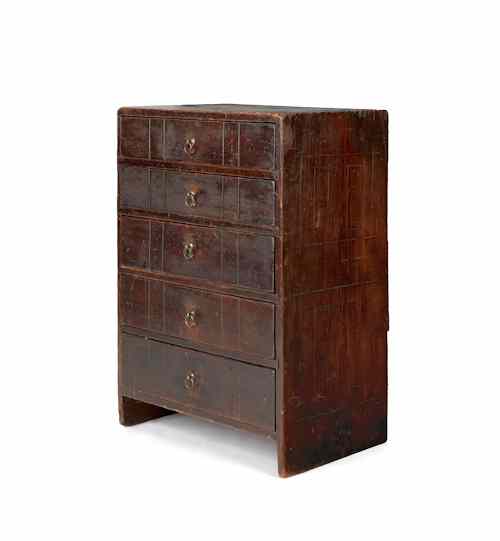 Appraisal: Pennsylvania five-drawer chest th c h w