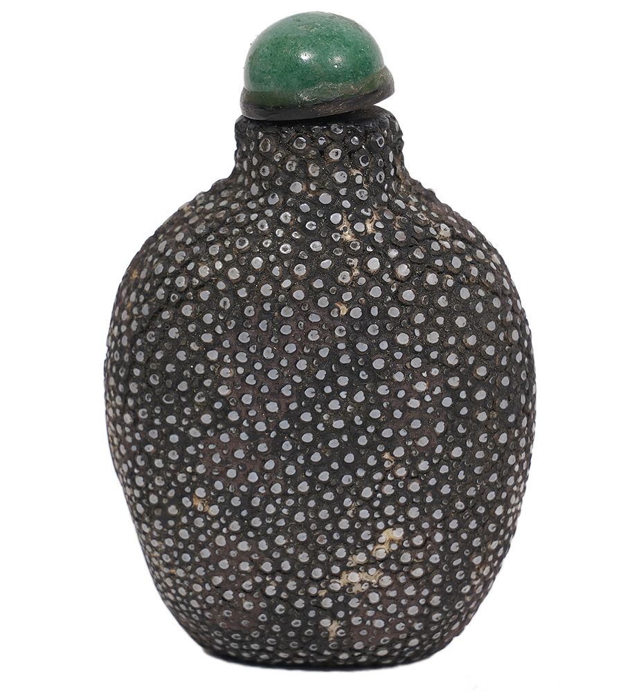 Appraisal: Chinese Shagreen Snuff Bottle Chinese shagreen snuff bottle with green