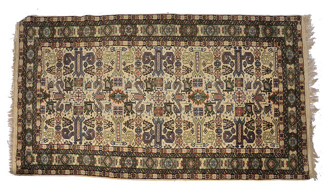 Appraisal: A CREAM GROUND HAMADAN RUG cm x cm