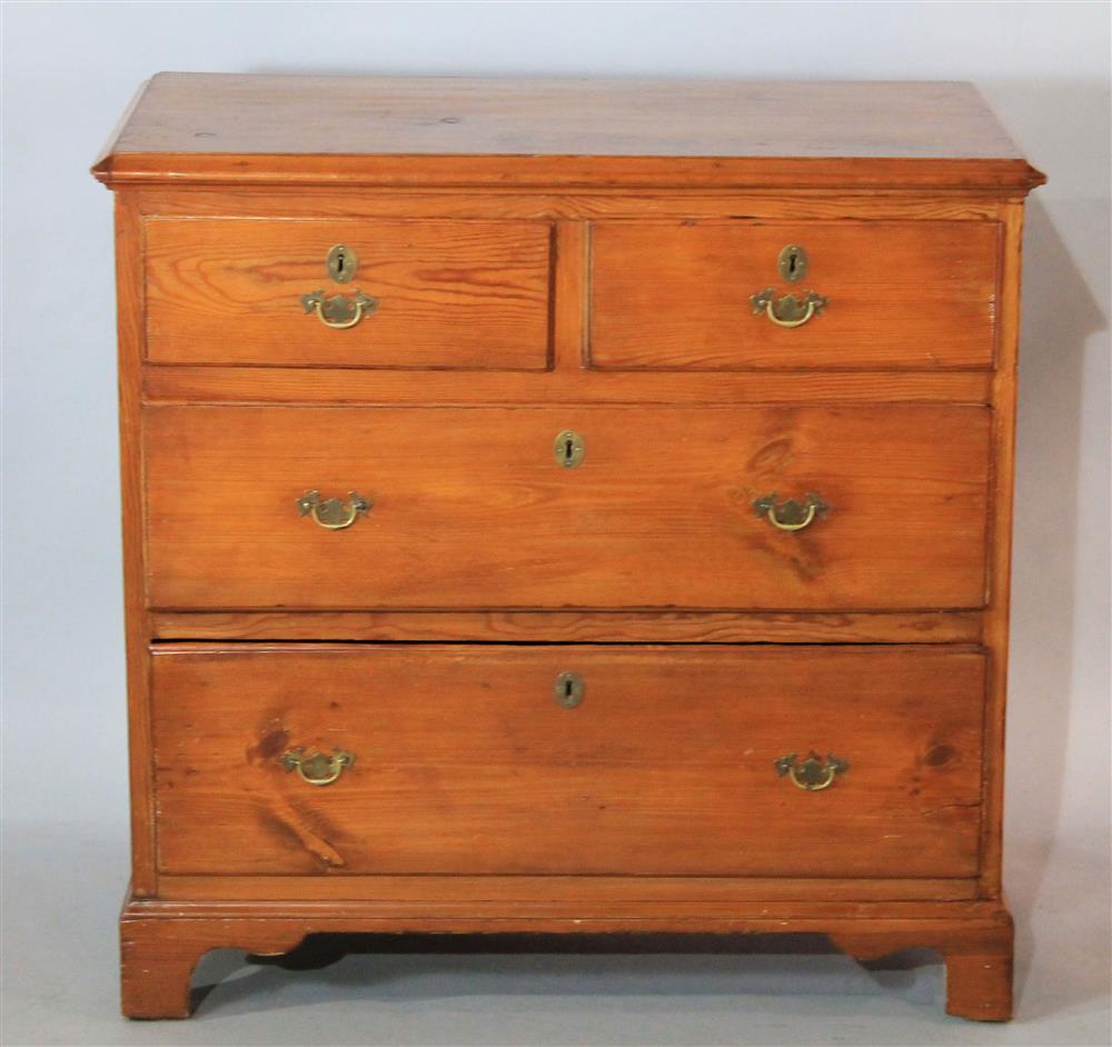 Appraisal: SOUTHERN PINE CHEST OF DRAWERS having a rectangular top with