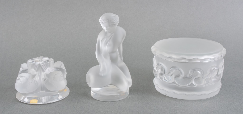 Appraisal: LALIQUE FROSTED GLASS PAPERWEIGHT BOX Group of three frosted glass