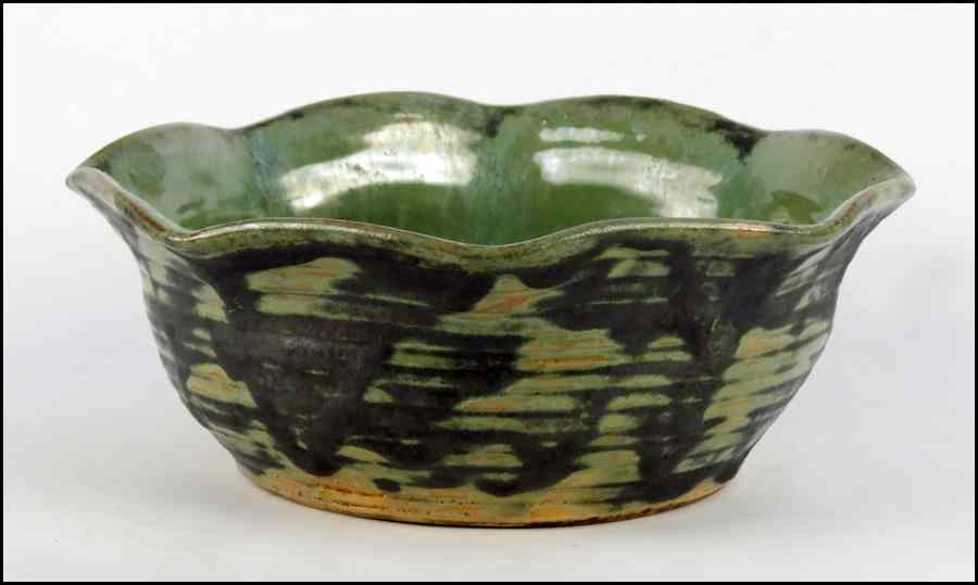 Appraisal: FULPER COLONIAL REVIVAL RUFFLE EDGE BOWL Stamped 'FULPER'' underneath Height