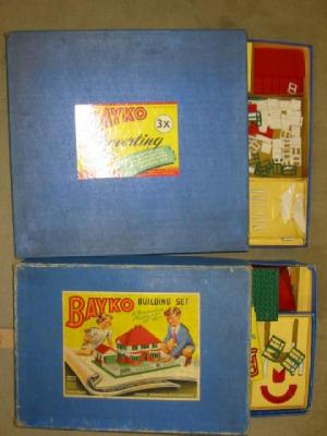 Appraisal: Bayko Building Set boxes No and X containing a large