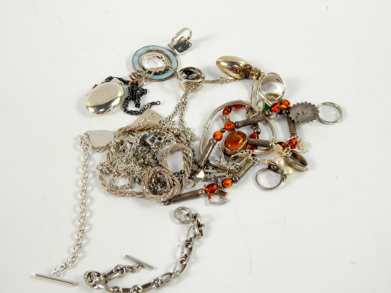 Appraisal: Silver and white metal jewellery including neck chains pendants rings