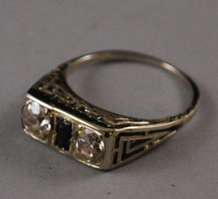 Appraisal: White Metal Diamond Twin-stone Ring