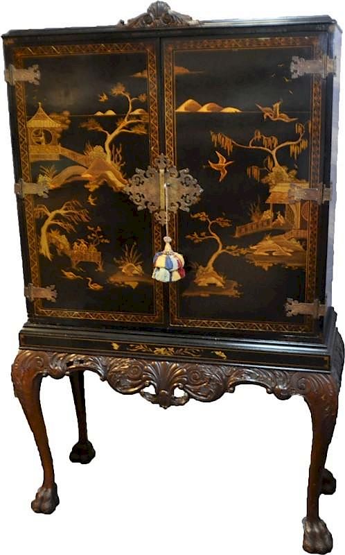 Appraisal: ELEGANT CHINOISERIE LACQUER WRITING CABINET DESK A exquisite early th