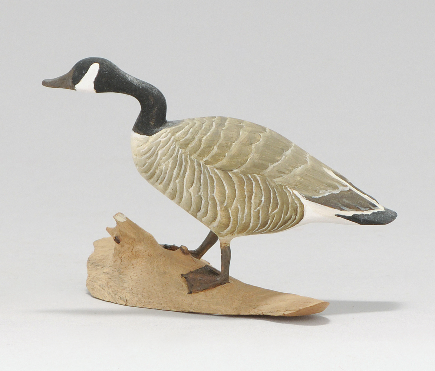 Appraisal: MINIATURE CANADA GOOSE By Harold Gibbs of Barrington Rhode Island