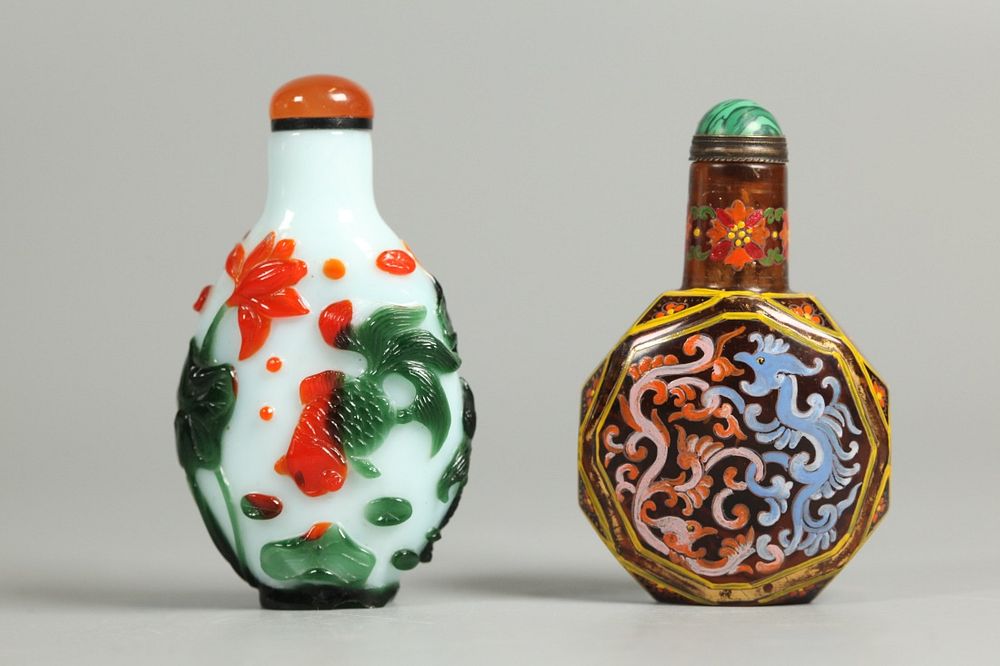 Appraisal: Chinese glass snuff bottles larger overall in H Notice to