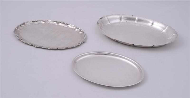 Appraisal: SEVEN AMERICAN SILVER TABLE ARTICLES AND A CONTINENTAL SMALL TRAY