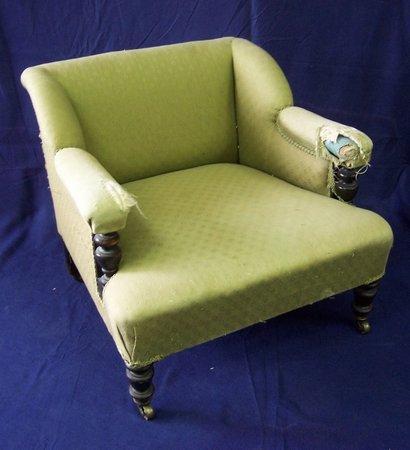 Appraisal: A Victorian upholstered nursing chair