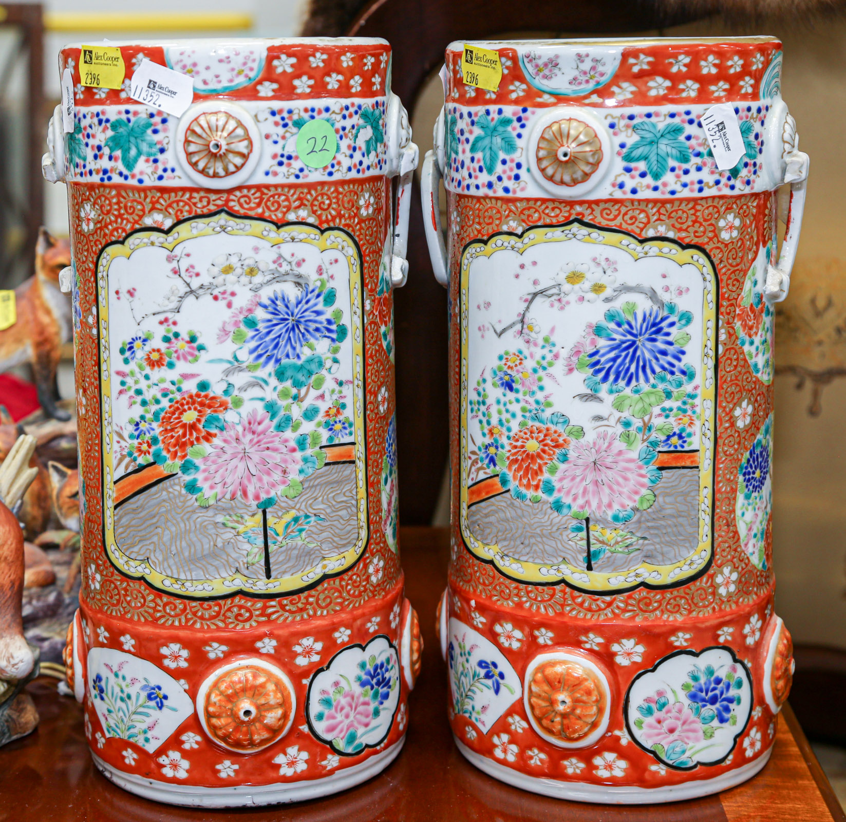 Appraisal: A PAIR OF JAPANESE FUKAGAWA VASES Both retain original retailer