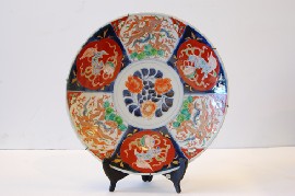 Appraisal: TH CENTURY IMARI CHARGER