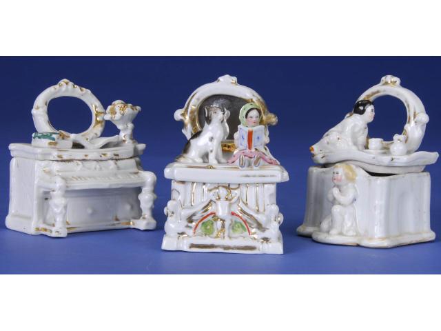 Appraisal: Lot Three Trinket Boxes Germany ca glazed porcelain boxes including