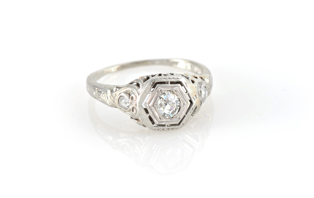 Appraisal: ANTIQUE K FILIGREE DIAMOND RING K white gold diamond filigree