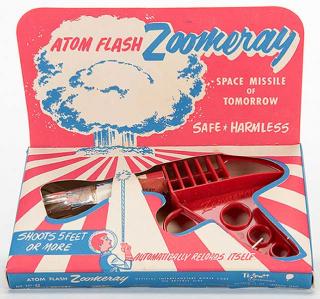 Appraisal: Atom Flash Zoomeray Atom Flash Zoomeray Chicago Tigrett Enterprises s