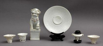 Appraisal: SIX BLANC DE CHINE PORCELAIN ARTICLES Comprising a in plate