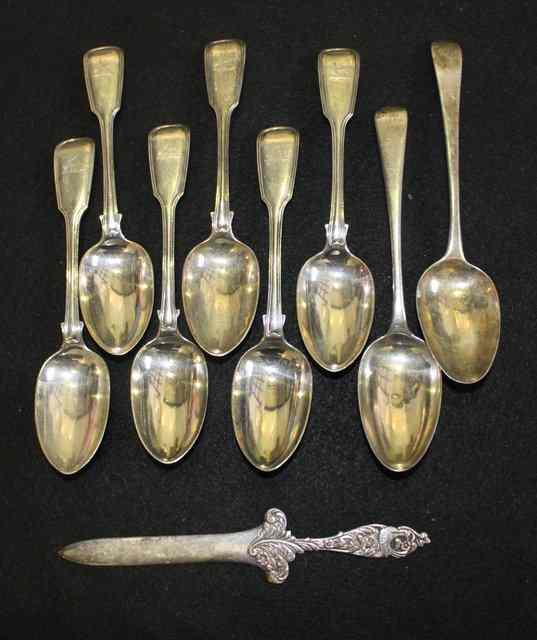 Appraisal: A SET OF SIX SILVER FIDDLE AND THREAD PATTERN DESSERT