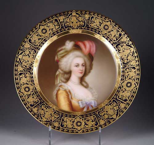 Appraisal: ROYAL VIENNA PORTRAIT PLATE OF MARIE ANTOINETTE BY WAGNER Wonderful