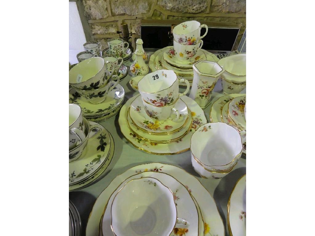 Appraisal: A quantity of Royal Crown Derby Derby Posies pattern teawares