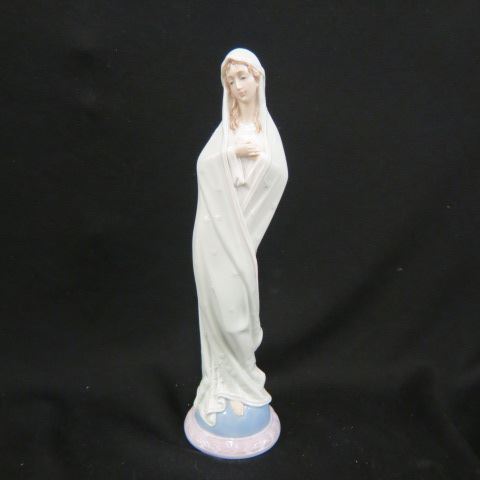 Appraisal: Lladro Porcelain Figurine of Mary excellent