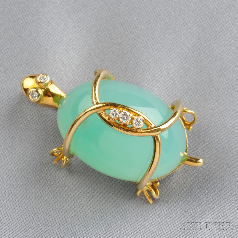 Appraisal: kt Gold Chrysoprase and Diamond Turtle Brooch Emis set with