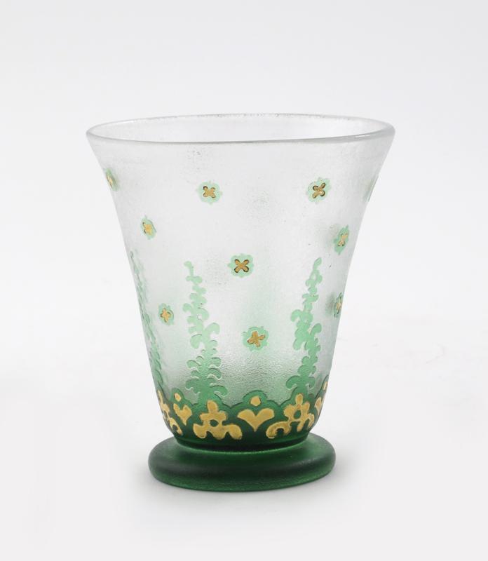 Appraisal: A Kosta Unik cameo glass vase