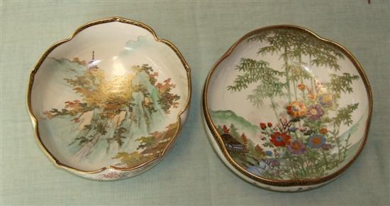 Appraisal: Two Japanese satsuma bowls each with gilt decorated floriform rims