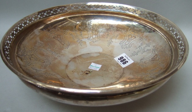 Appraisal: A Sterling circular bowl with scroll engraved decoration otherwise with