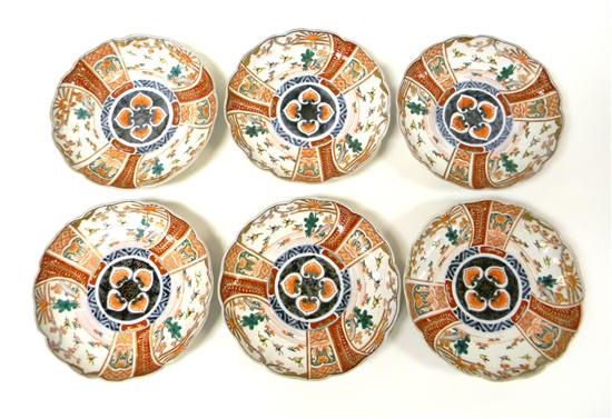 Appraisal: th th C Japanese Imari porcelain dishes six pieces all