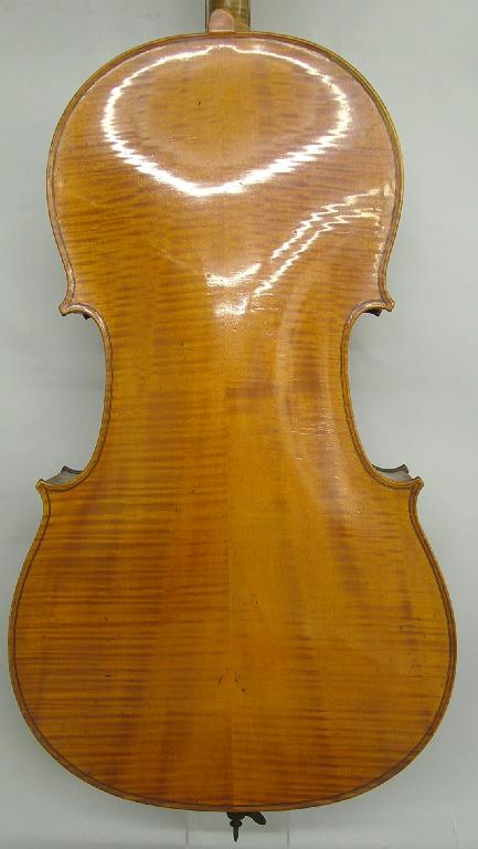 Appraisal: Late th century J T L violoncello labelled Le Petit