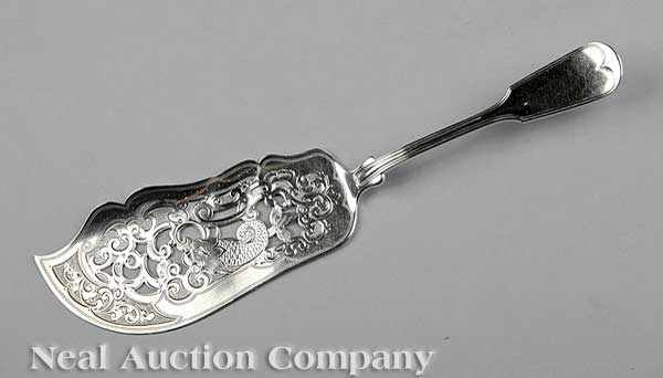 Appraisal: An American Coin Silver Fish Slice in the Fiddle Thread