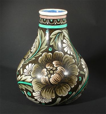 Appraisal: A Burmantoft's Faience Persian vase designed by Leonard King design