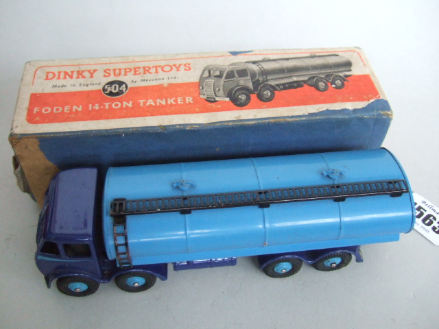 Appraisal: A Dinky No Foden ton tanker two tone blue boxed