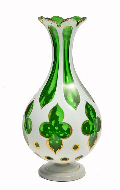 Appraisal: A BOHEMIAN GREEN AND WHITE OVERLAID GLASS VASE cm in