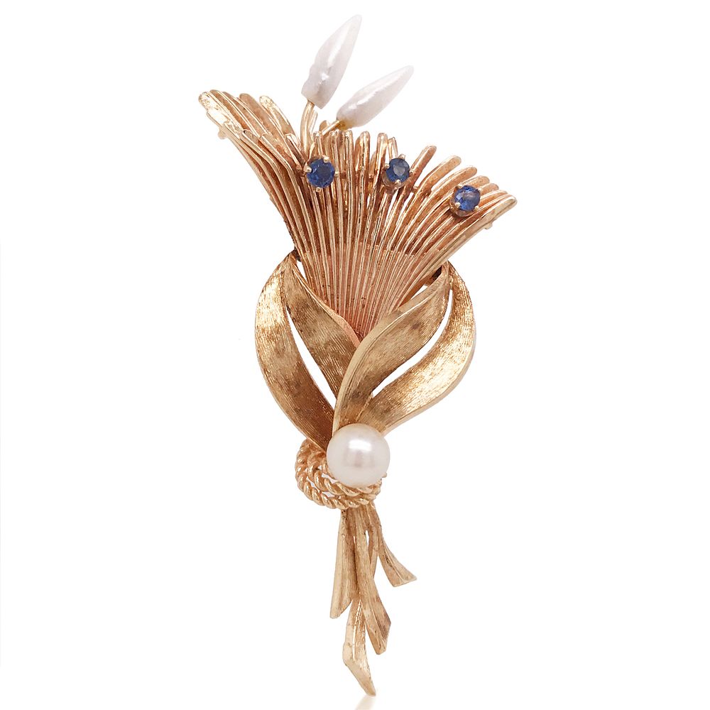 Appraisal: GOLD AND MOTHER OF PEARL BROOCH GOLD AND MOTHER OF