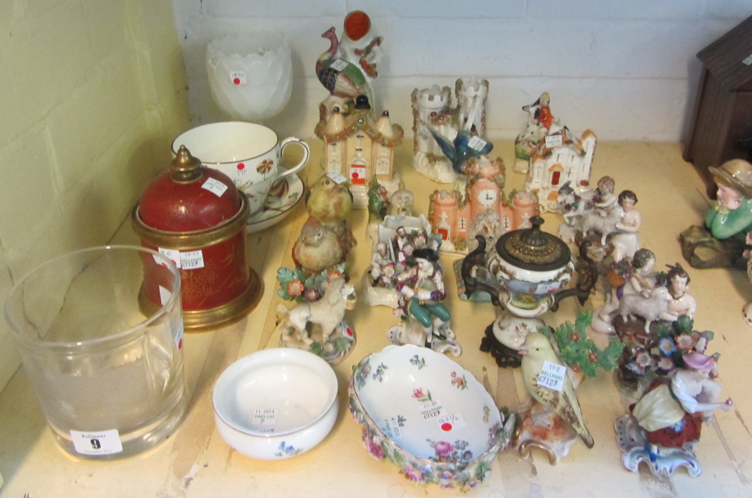 Appraisal: A quantity of ceramics and glass including a white opaline