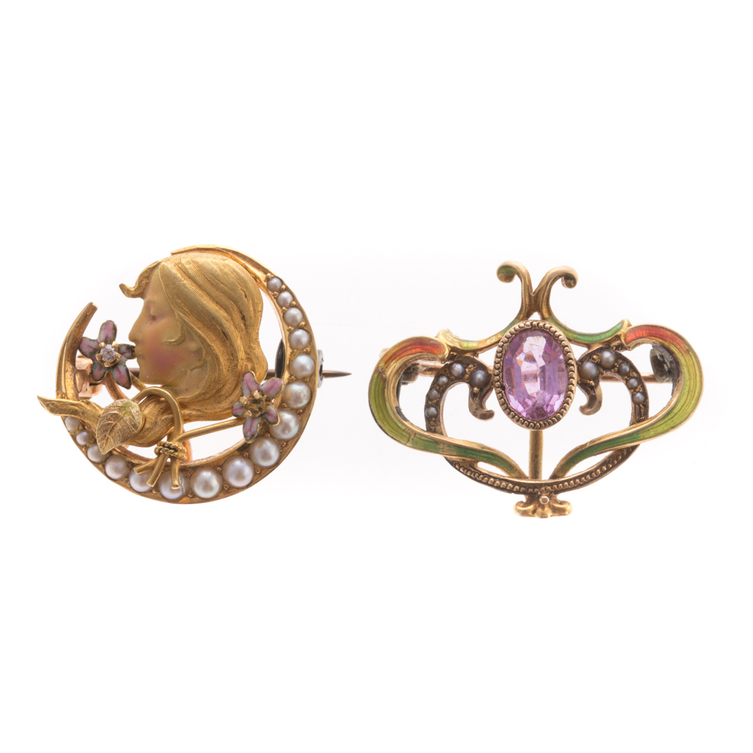 Appraisal: A Pair of Art Nouveau Brooches with Enamel in Gold